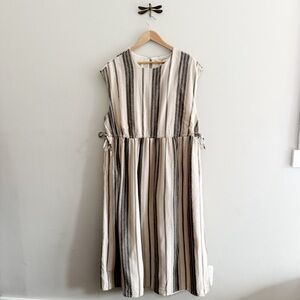 navy midi dress short sleeve Midnight Blue Short Sleeve Midi Dress